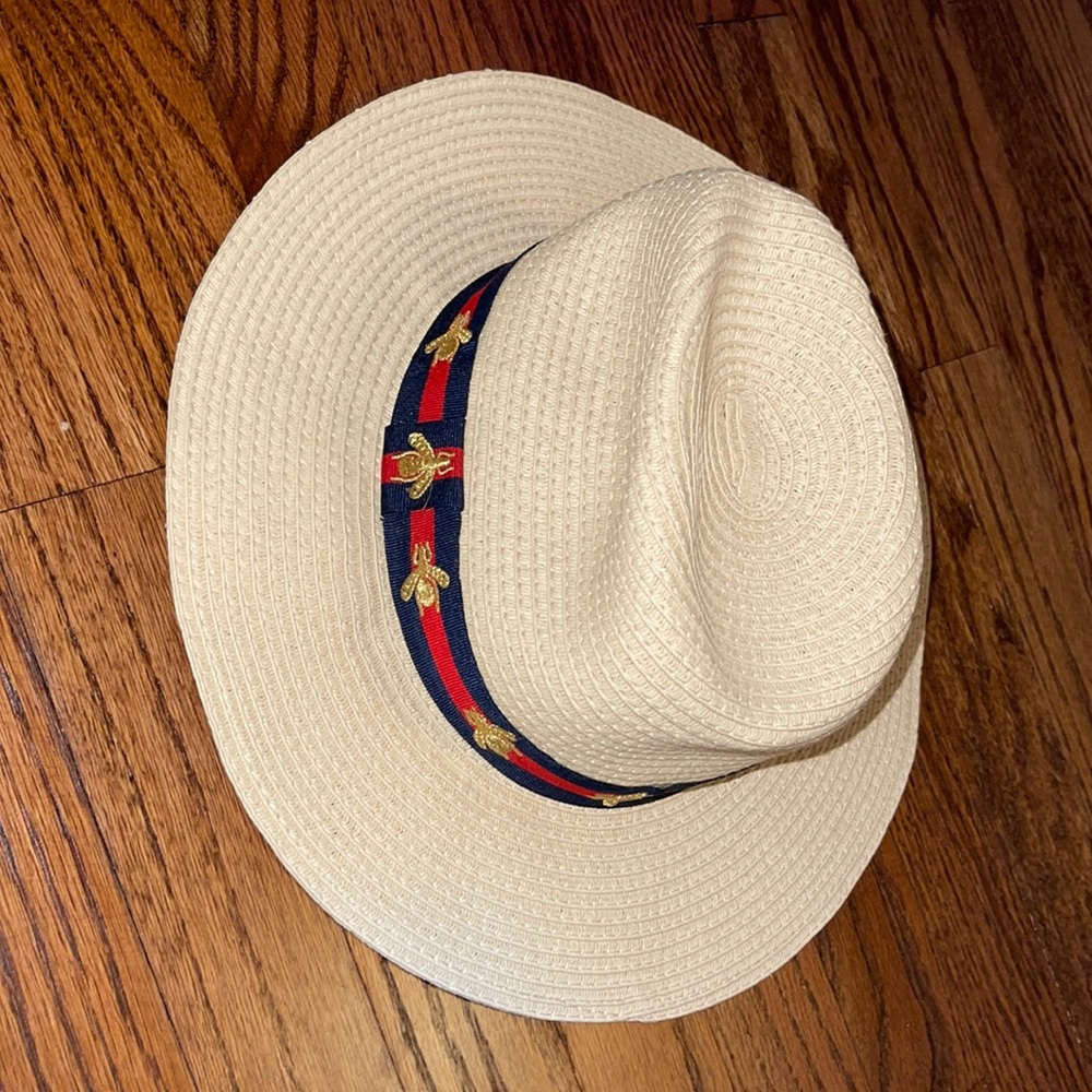 Beach hat